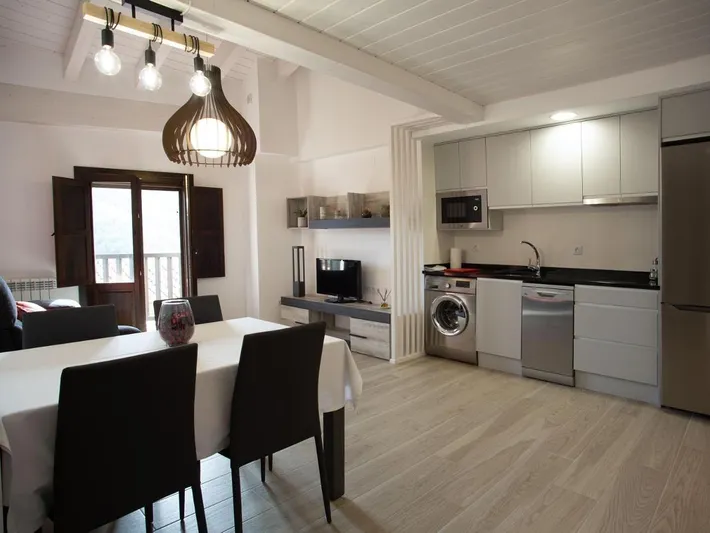 Apartamento de vacaciones para 2 personas, con vistas y terraza - 1