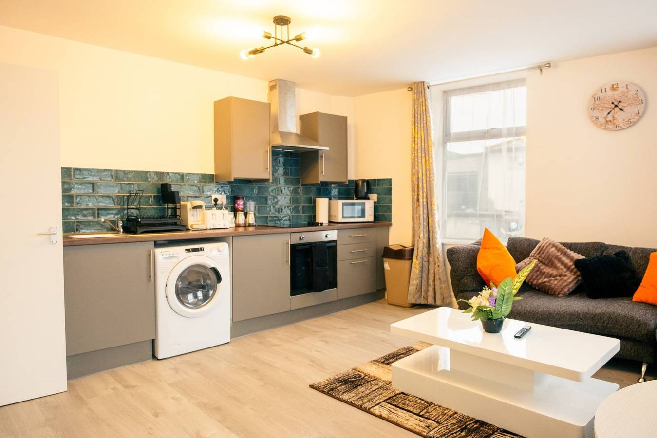 Entire apartment, Stylish Cardiff Flats  Near Uni  City Centre in Cardiff, Cardiff region
