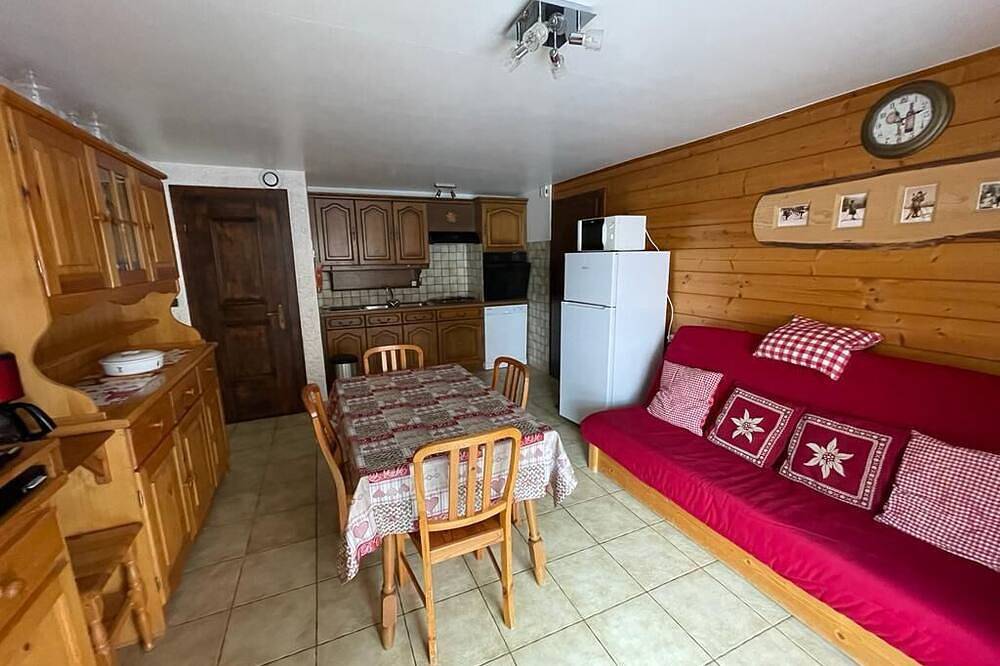 Appartement entier, Chalet Les Marmottes - Classé 3 Etoile // Apt Rdc au Pied des Pistes in Praz de Lys, Taninges