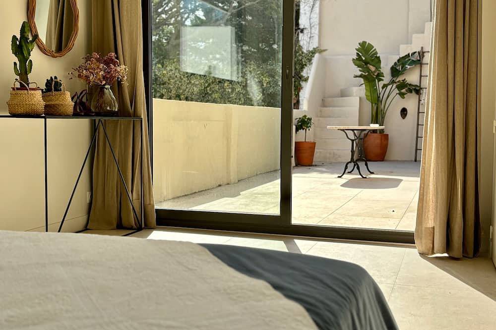 Maison face à la mer, lumineuse, climatisation, terrasse, familiale, calanques in Marseille, Région de Marseille