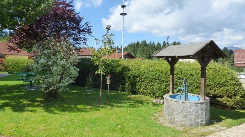 Gästehaus Jutta (Jungwirt) - Ferienwohnung Nr. 4 in Lindberg, Šumava Mountains