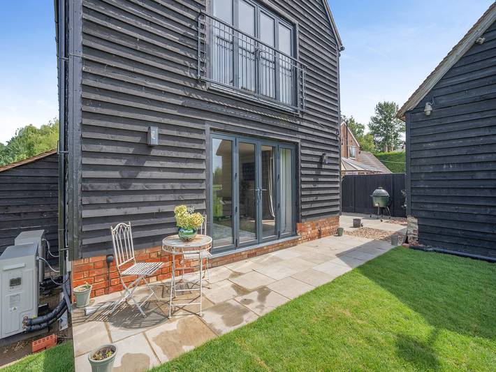 Cottage for 8 people, with garden in Buckinghamshire