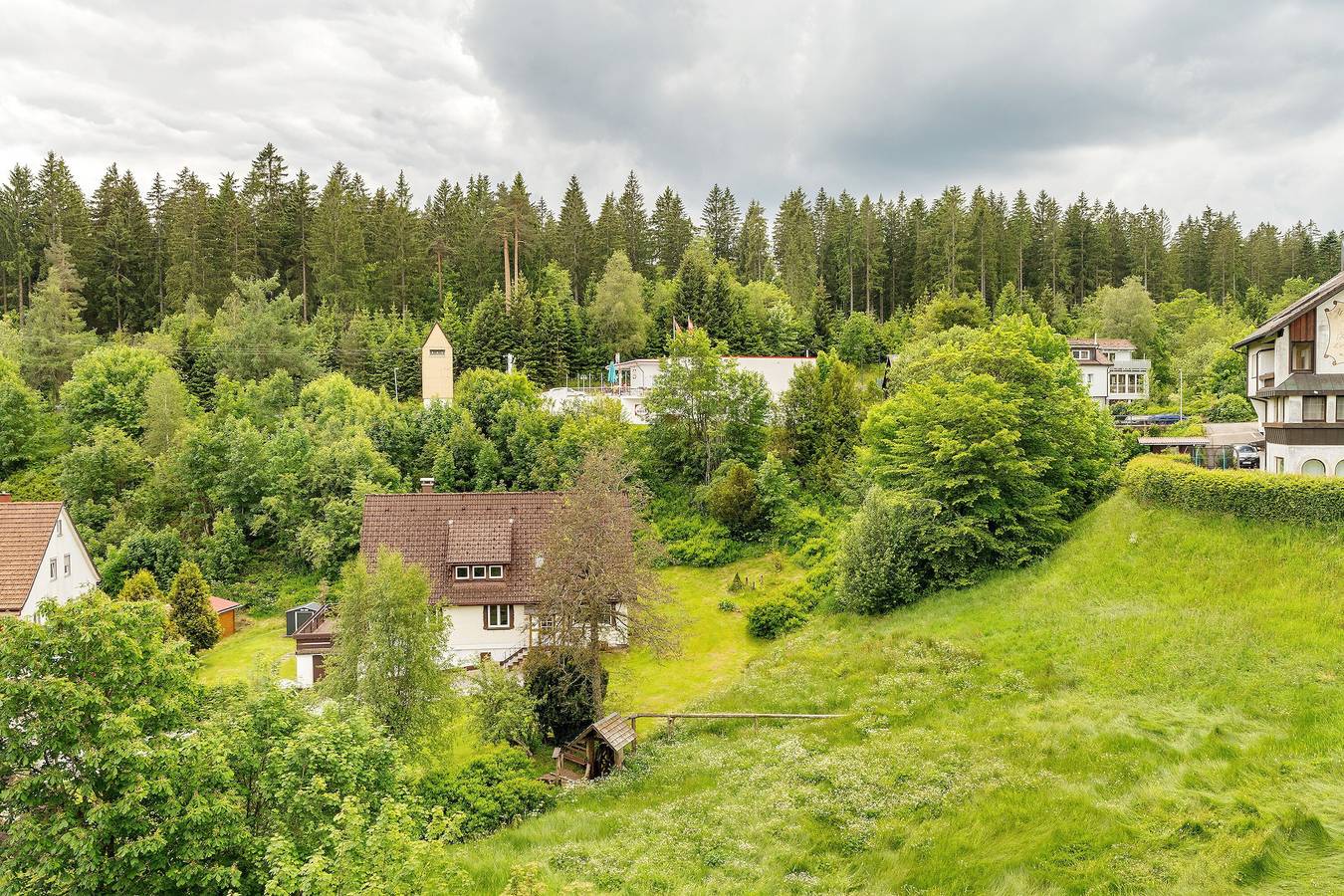 Ganze Wohnung, Ferienwohnung A, 57 Qm' mit gemeinsamer Terrasse, Gemeinschaftsgarten und Wlan in Kniebis, Freudenstadt