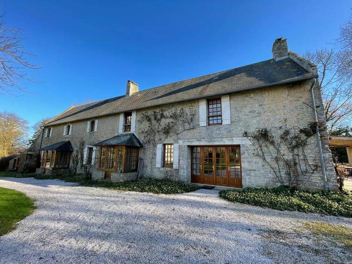 Location de vacances pour 8 personnes, avec jardin ainsi que piscine et vue à Monfréville - 2