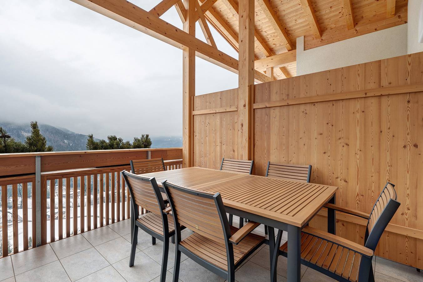Apartamento entero, Apartamento 'Wiesenduft' con vistas a la montaña, terraza privada y Wi-Fi in Castelrotto, Dolomiti Superski