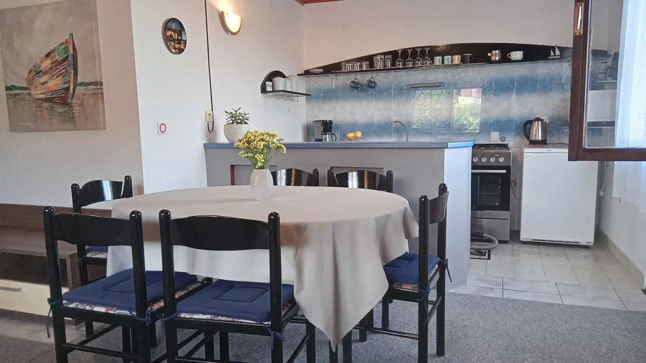 Ganze Ferienwohnung, Ferienwohnung für 4 Personen (56 m²) in Kraj in Ugrinici, Kraj