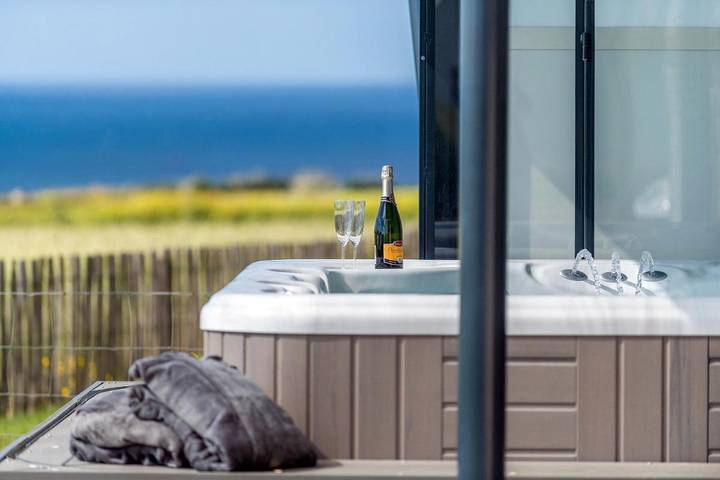 Casa de vacaciones para 6 personas, con jardín además de terraza y vistas - 1
