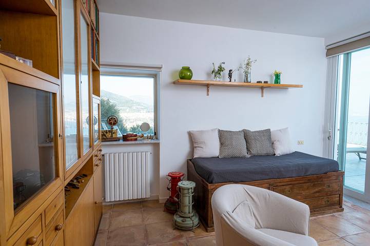 Ganze Ferienwohnung, La Casa del Capitano in Spiaggia Fuenti, Cetara