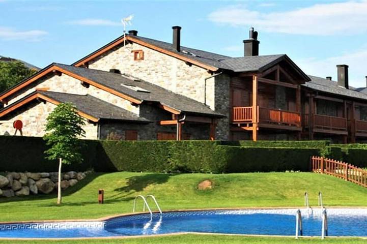 Appartement de vacances pour 8 personnes, avec piscine