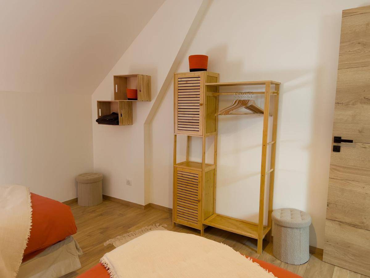 Appartement entier, Logement familial cosy proche d'Auxerre & Chablis in Vergigny, Région d'Auxerre