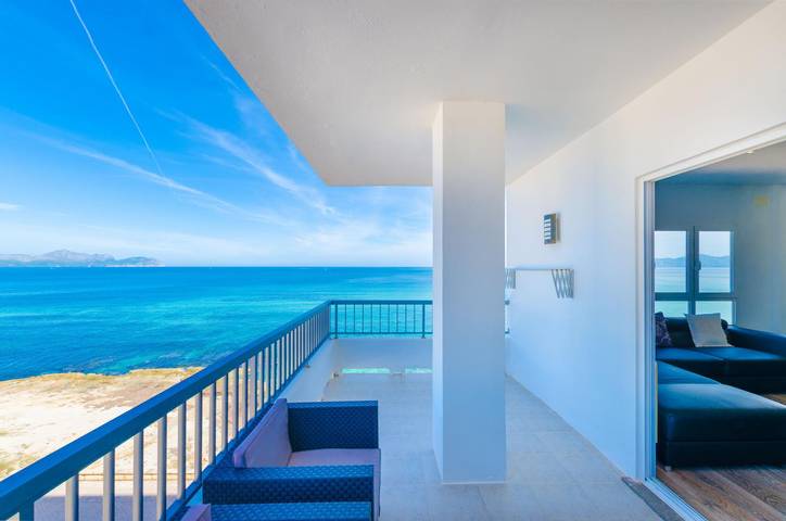 Ferienwohnung am Strand für 4 Personen, mit Terrasse in Can Picafort