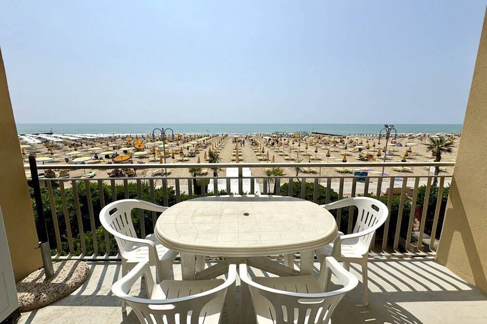 Appartamento Villa Fronte Mare 6 - Carraro Immobiliare Jesolo in Lido di Jesolo, Jesolo-stadt