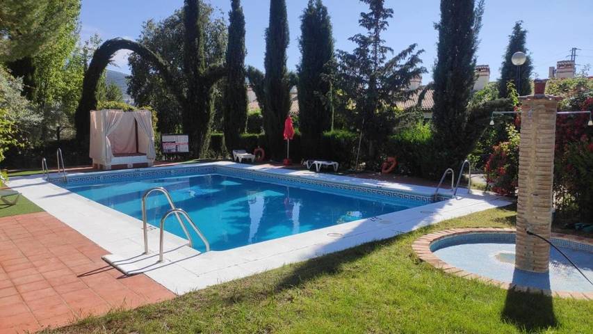 Casa rural para 6 personas, con piscina además de vistas y jardín en Provincia de Jaén - 2
