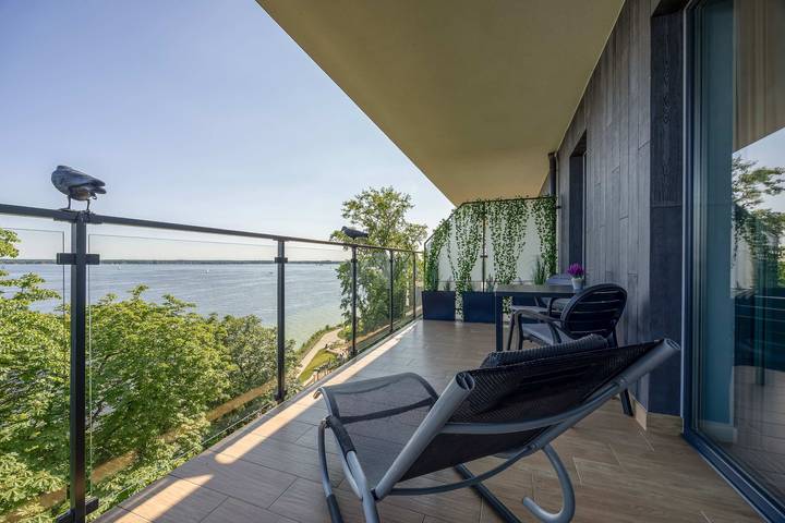 Entire apartment, Modern Apartment | Private Sauna, Parking, Lake in Masovia
