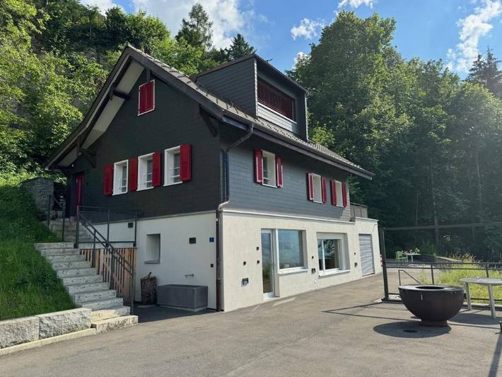 Ferienhaus für 20 Personen, mit Ausblick und Garten sowie Sauna - 1