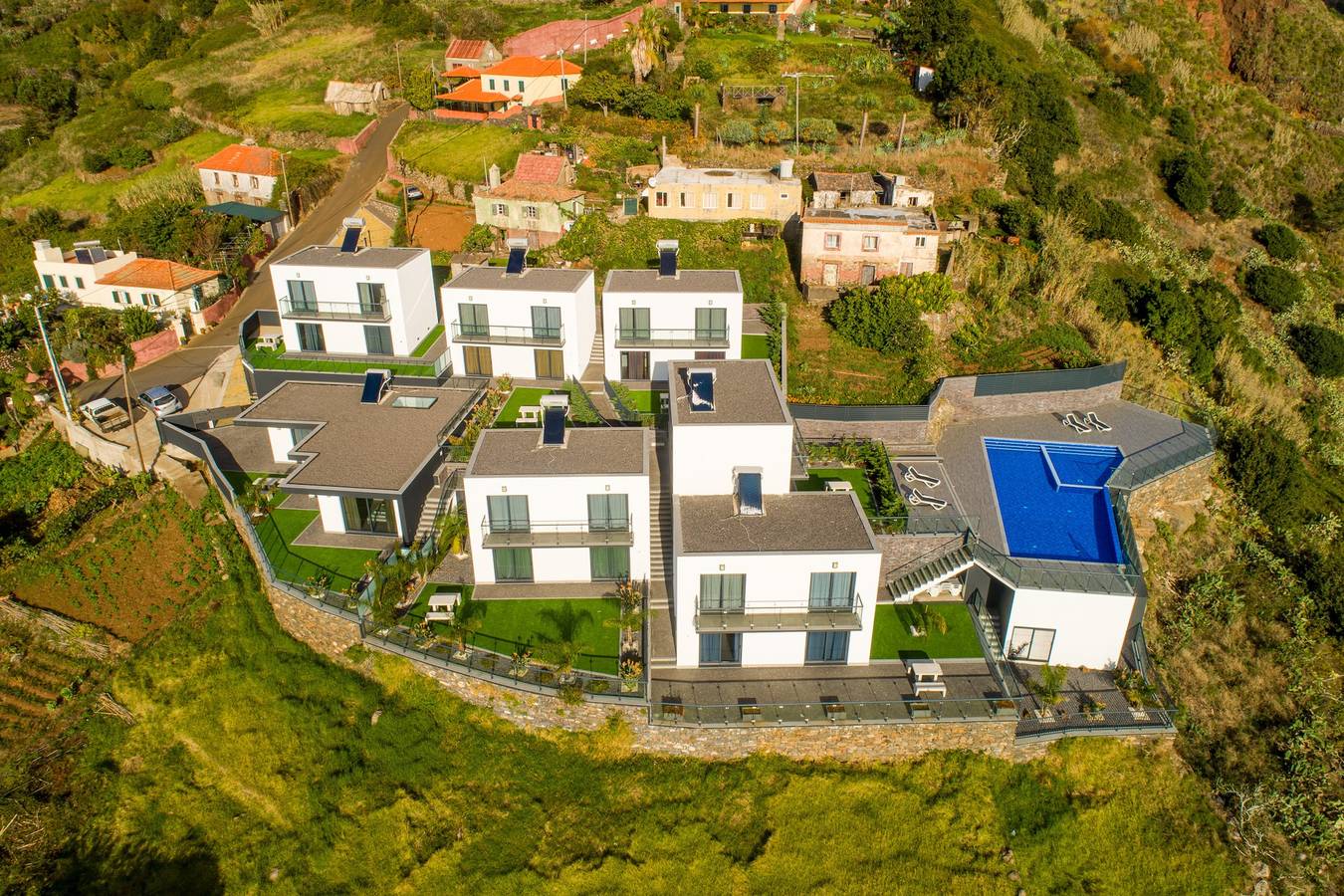 Ganze Wohnung, Modern villa, shared infinity pool | Sunsetcliff 6 in Fajã da Ovelha, Madeira