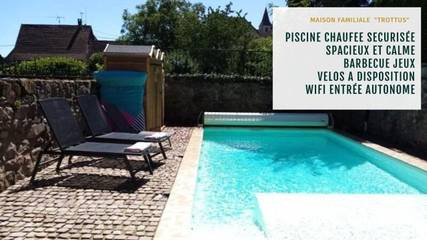 Gîte pour 8 personnes, avec jardin et piscine à Hunawihr