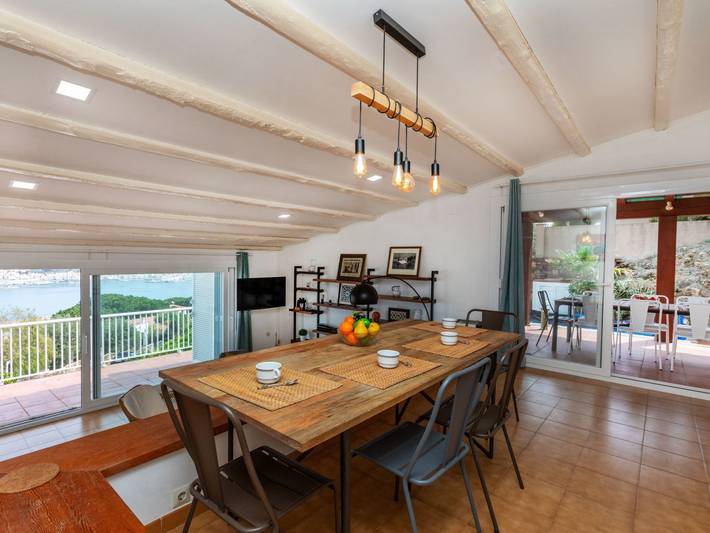 Location de vacances pour 8 personnes, avec terrasse à El Port de la Selva - 2