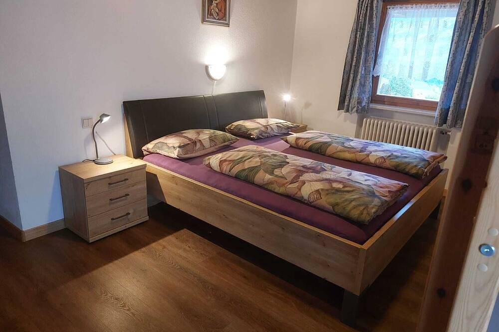 Ganze Wohnung, Vacation apartment 1 Lindebauer, cozy vacation apartment in Dorf Tirol in Dorf Tirol, Texelgruppe