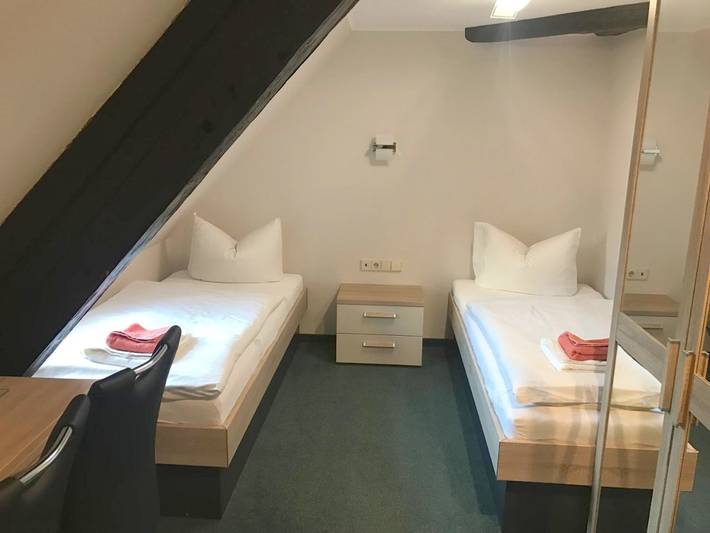 Hotel für 2 Personen, mit Terrasse und Ausblick in Niederwiesa - 4