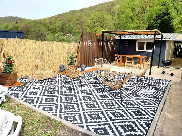 Chalet pour 4 personnes, avec jardin dans les Ardennes