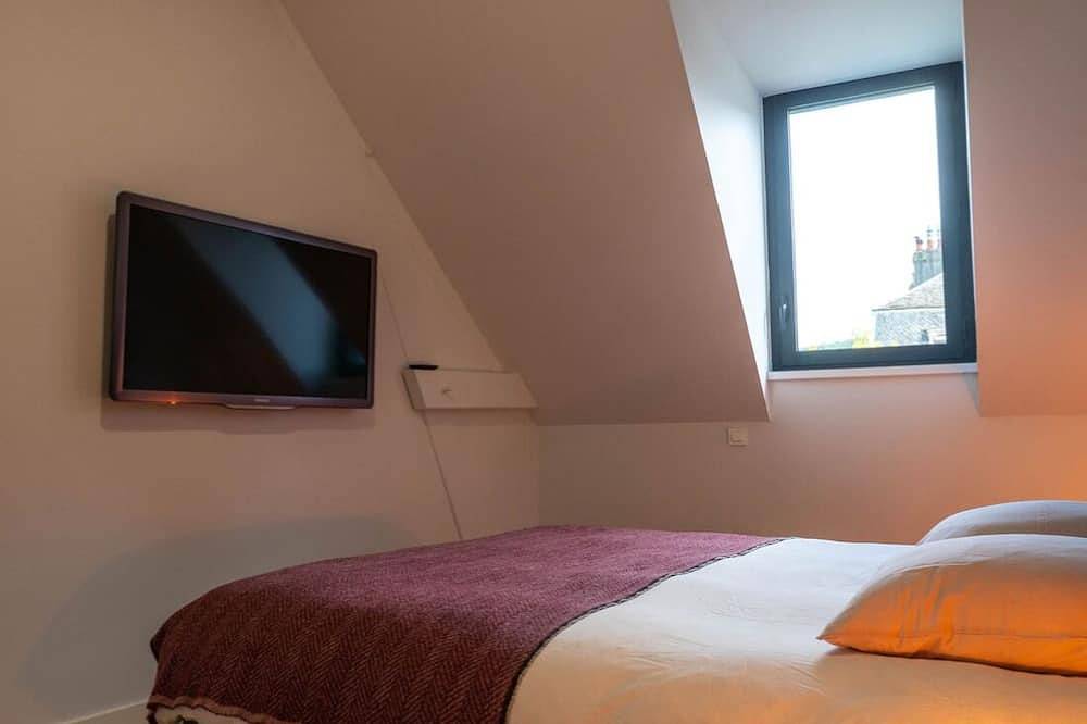 Entire apartment, Appartement Spacieux Centre Ville in Espalion, Massif Central