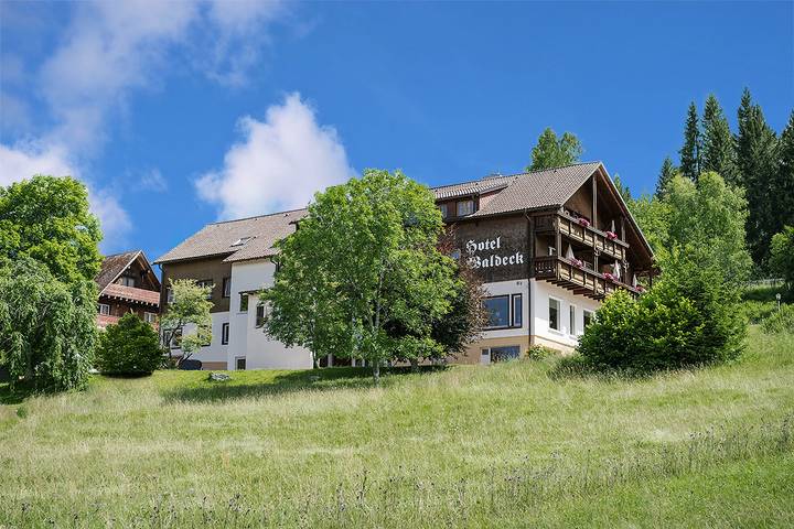 Hotel für 4 Personen, mit Balkon/Terrasse und Terrasse sowie Garten in Feldberg