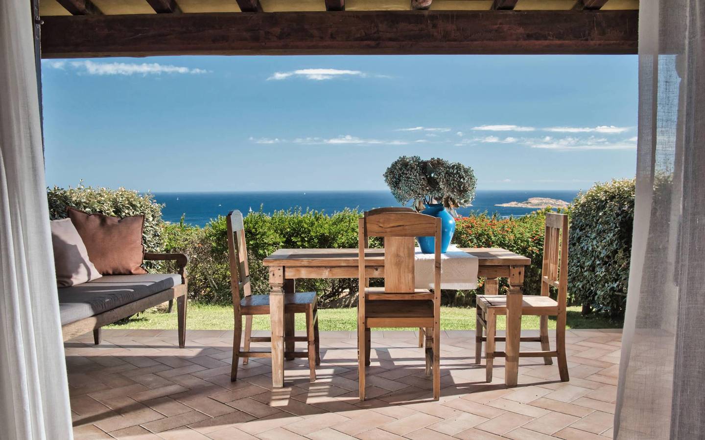 Appartamento intero, Sea View Porto Cervo Trilocale in Pantogia, Arzachena