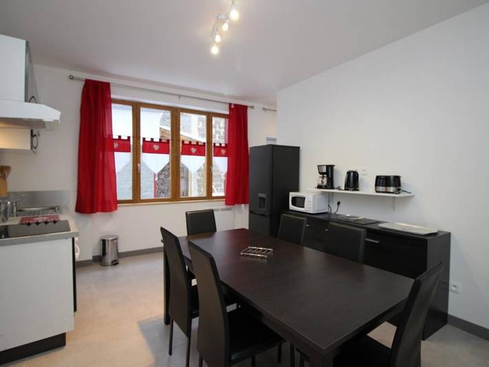 Appartement entier, Beau T3 avec Wifi au centre du Mont-Dore, proche des Thermes in Mont-Dore, Parc naturel régional des Volcans d'Auvergne