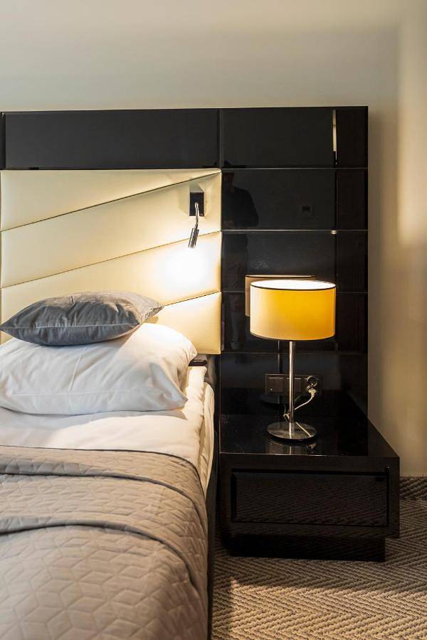 Apartament wakacyjny dla 2 osób, z Balkon i Jacuzzi oraz Basen i Sauna w Kołobrzeg