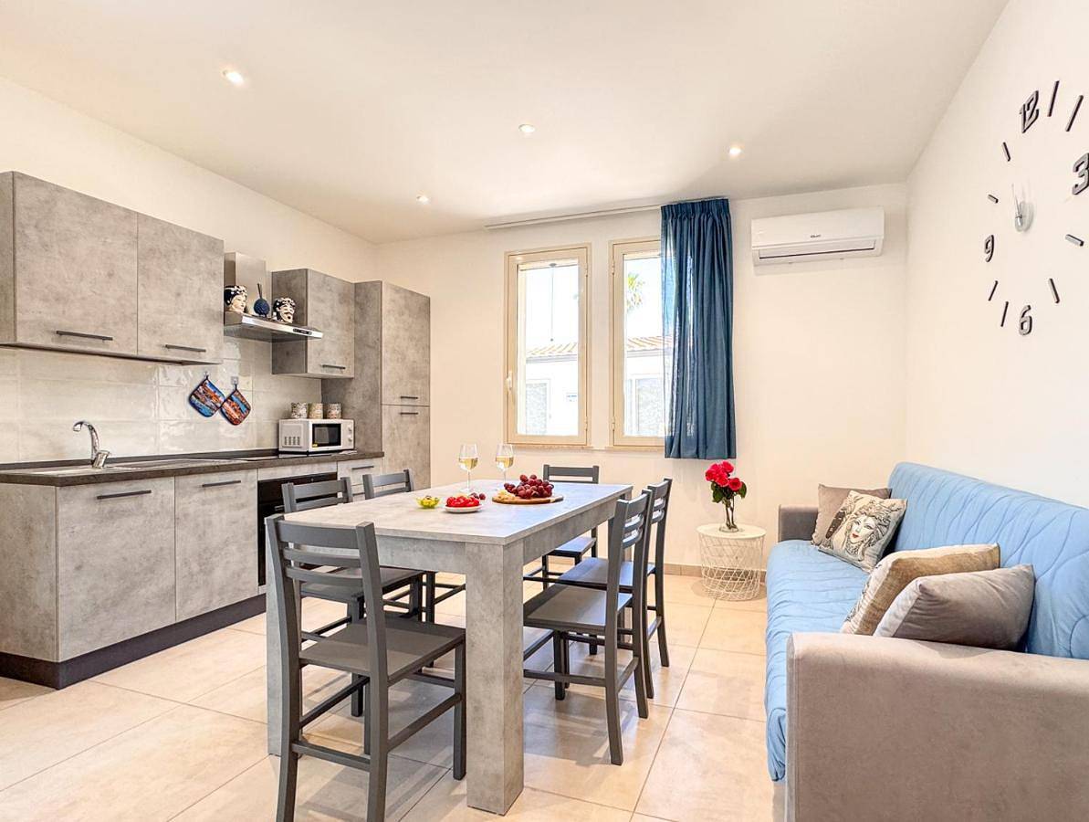 Appartement entier, Holiday Houses San Lorenzo La Pizzuta in San Lorenzo, Région de Noto