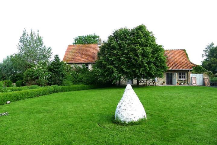 Location de vacances pour 10 personnes, avec vue et piscine ainsi que jardin et vue sur le lac à Alveringem - 3