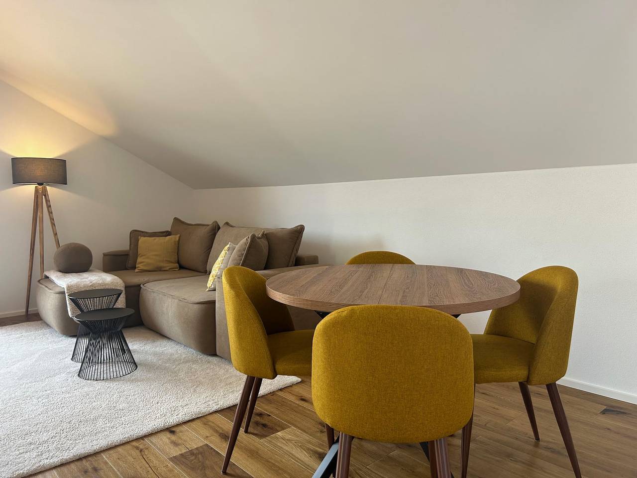 Ganze Ferienwohnung, Bergzauber Suite mit Chiemgau Karte in Übersee, Chiemsee