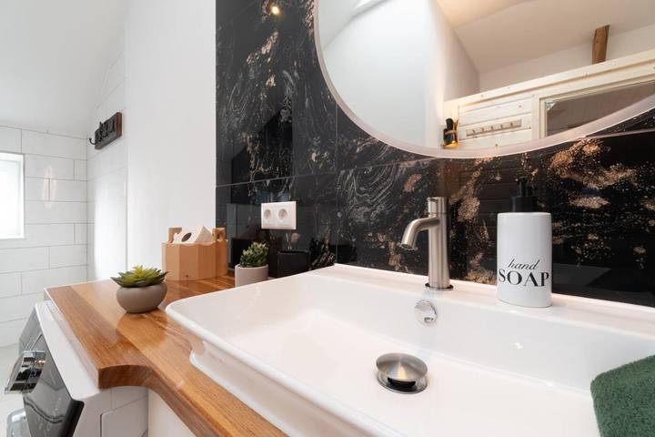 Ferienwohnung für 6 Personen, mit Sauna und Terrasse sowie Ausblick in Apen - 3