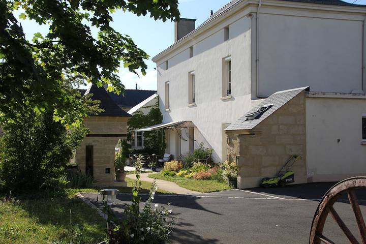 Chambre d’hôte pour 3 personnes, avec jardin ainsi que piscine et jacuzzi à Doué-la-Fontaine - 2