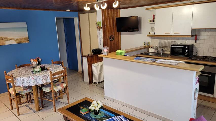 Gîte pour 4 personnes, avec Terrasse ainsi que Jardin et Vue