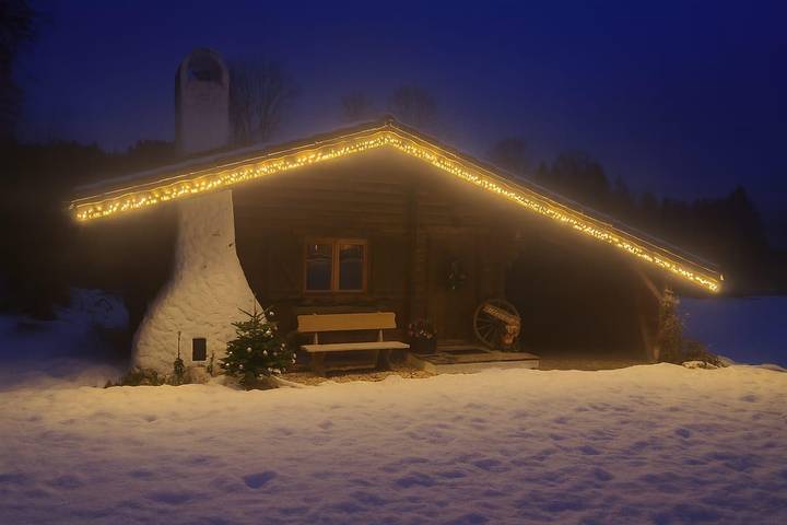 Ferienhaus für 3 Personen, mit Terrasse und Garten in Tirol