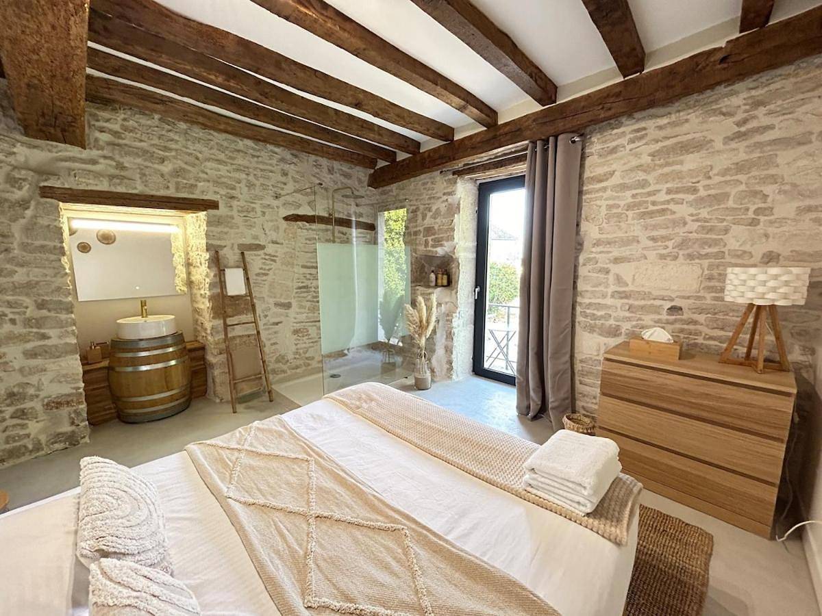 Six-Bedroom House in Meursault, Région de Beaune