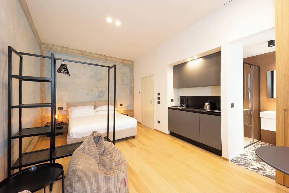 Entire apartment, Vacation home in Tivoli - Residenza San Valerio in the historic center in Tivoli, Rome Province