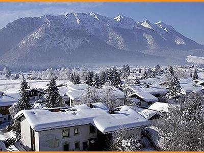 Apartamento vacacional entero, Ferienwohnungen Elisabeth - Chiemgau Karte - Holiday flat Kienberg, 2 persons, large south-facing balcony, 55 sqm in Inzell, Alpes Bávaros