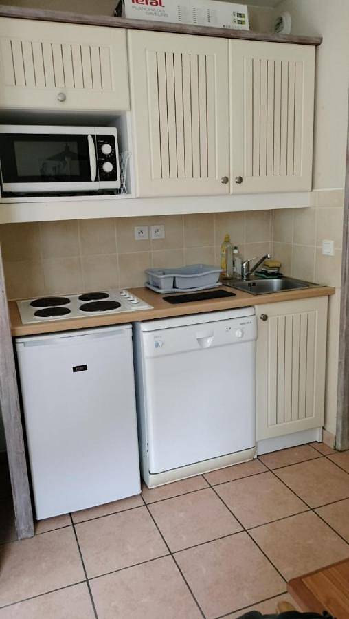 Gîte pour 5 personnes, avec vue sur le lac et vue ainsi que jardin et piscine à Marciac - 4