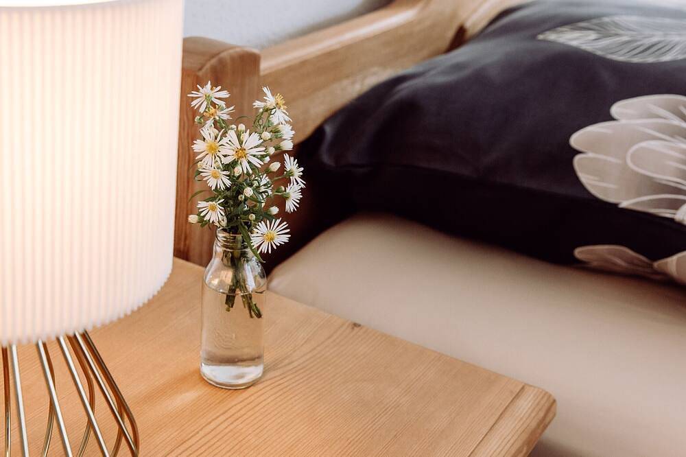 Ganze Wohnung, Ferienwohnung 2 Ausblick im 1. Obergeschoss mit ausgestattetem Balkon in Riedering, Chiemgauer Alpen