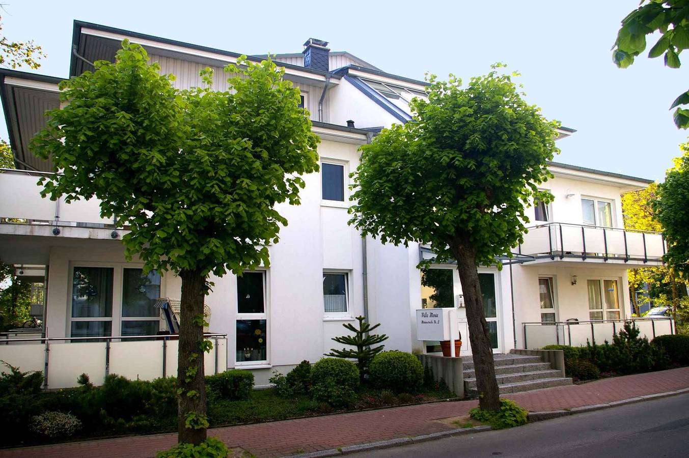 Ganze Ferienwohnung, Ferienwohnung mit Balkon, nur 50 m zum Ostseestrand  in Ostseebad Binz, Binz
