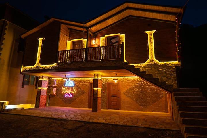 Chambre d’hôte pour 2 personnes, avec jacuzzi et terrasse, adapté aux familles