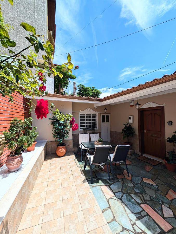 Ferienwohnung für 5 Personen, mit Garten - 1