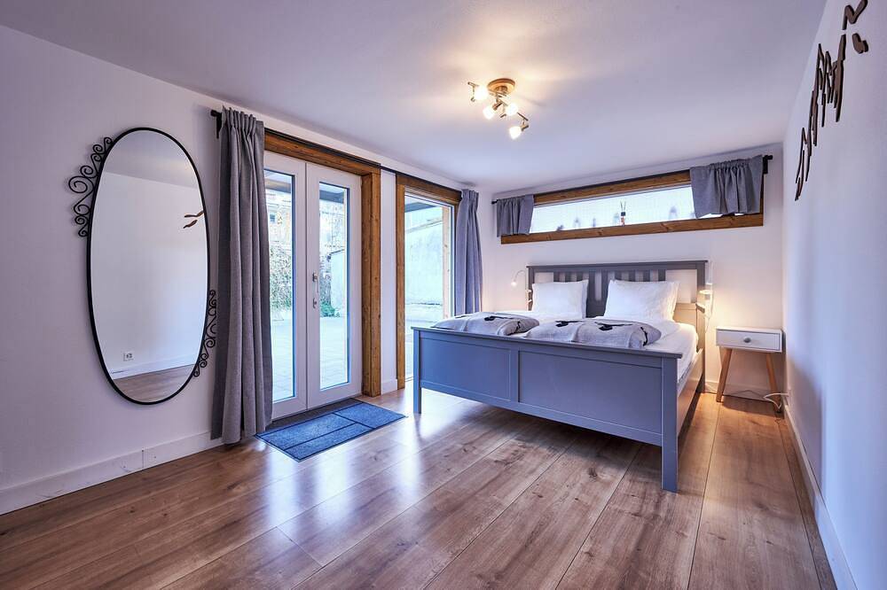 Apartamento entero, Fantastic 2 Bedroom Garden Apartment with Mountain View in Interlaken in Interlaken, Lago de Thun