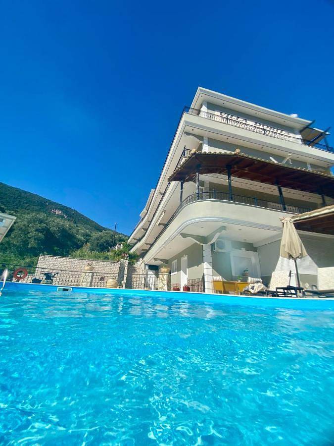 Ferienwohnung für 5 Personen, mit Pool und Garten sowie Ausblick, kinderfreundlich - 1