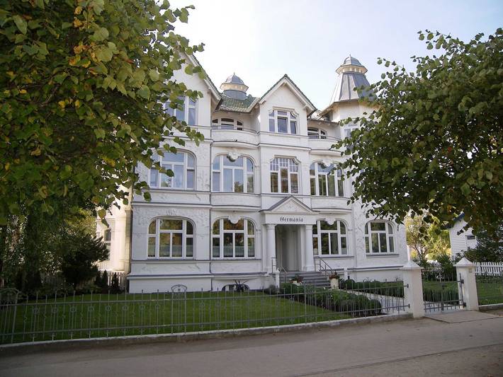 Ferienwohnung für 4 Personen, mit Balkon und Seeblick in Ahlbeck - 2