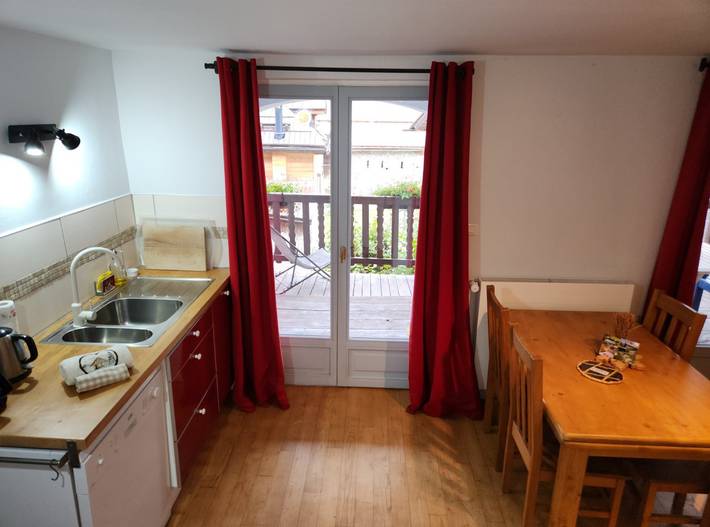 Gîte pour 4 personnes, avec sauna et piscine ainsi que balcon et jardin à Arvieux - 4