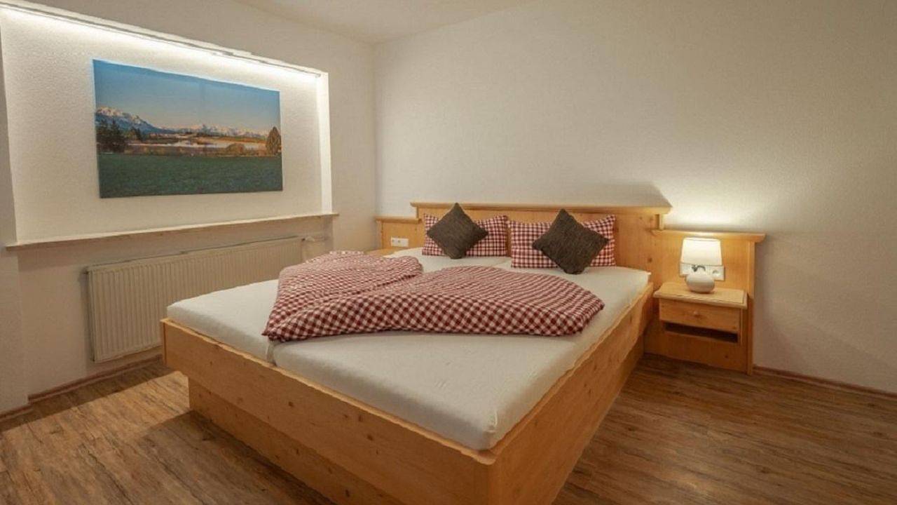 Ganze Ferienwohnung, Ferienwohnung für 4 Personen (60 m²) in Seeg in Seeg, Bayerisch Schwaben